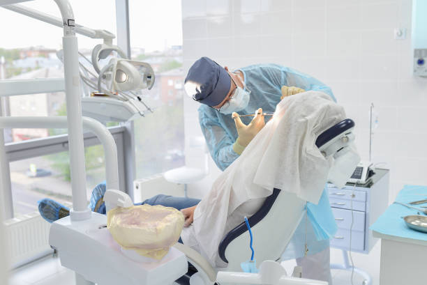 Best Cracked Tooth Emergency Dentist  in Bellair Meadowbrook Terrace, FL